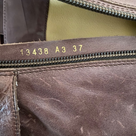 Leather distressed boots with buckles. Size 37 - Picture 8 of 16